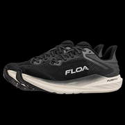 FLOA FLOWMAX black running shoes, three-quarter pair view